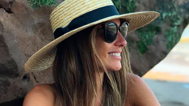 Pampita luce su belleza sin importarle los años.