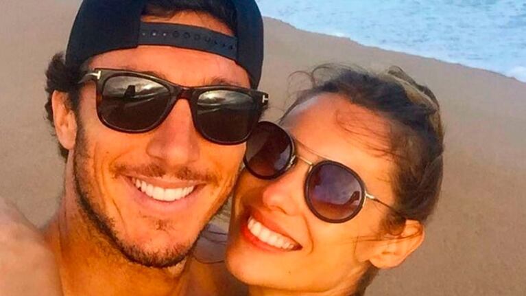 Pampita y Pico Mónaco, a puro baile y besos.