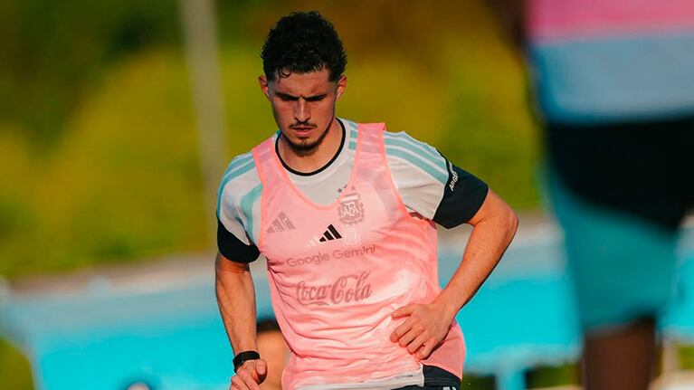 Panichelli se lesionó y encendió las alarmas en la Selección.