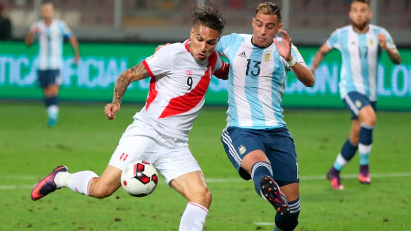 Paolo Guerrero se perderá el repechaje para entrar al Mundial.