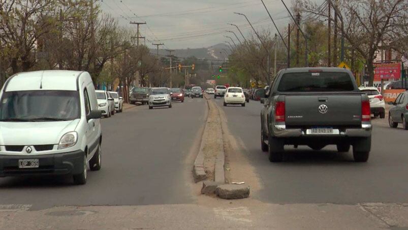 Para los vecinos, la obra complicaría el tránsito.