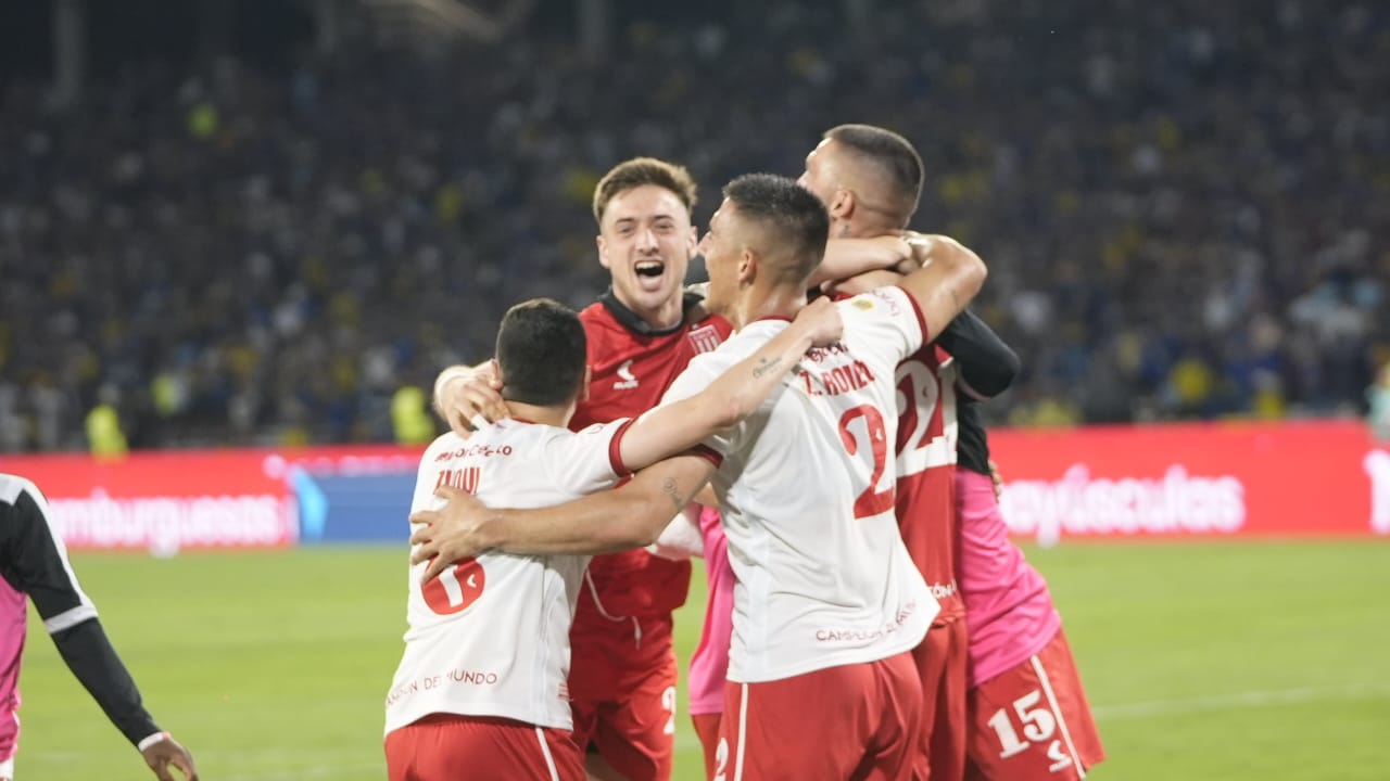 Partidazo entre Estudiantes y Boca en el Kempes. Foto: Lucio Casalla/El Doce.