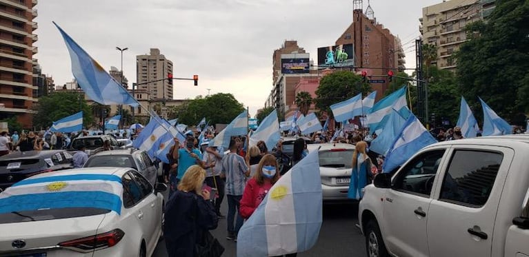 Patricia Bullrich encabezó el banderazo contra el Gobierno nacional en Córdoba