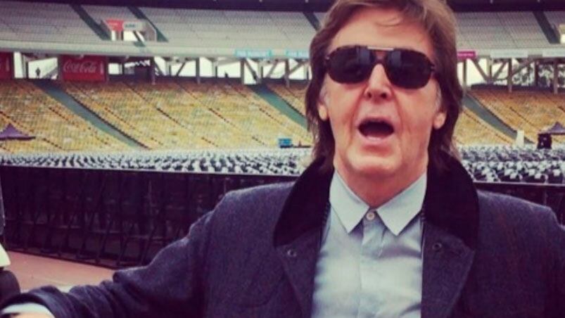 Paul McCartney estuvo visitando el Kempes.