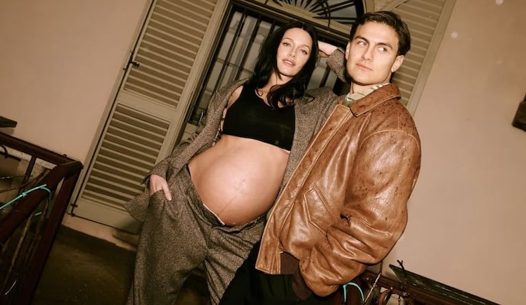 Paulo Dybala mostró una imagen de la primera salida junto a Oriana y a Gia. 