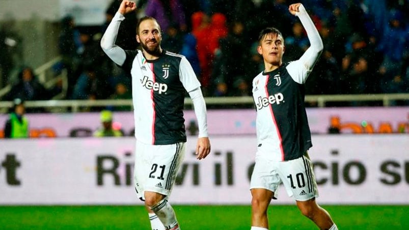 Paulo Dybala y Gonzalo Higuaín marcaron el primer y el tercer gol de Juventus frente a Lecce.