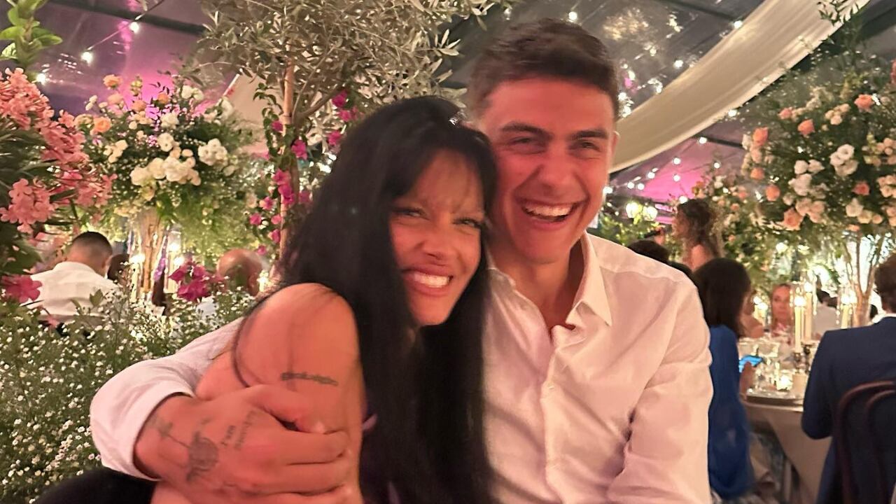 Paulo Dybala y Oriana Sabatini "zafaron" de pagar la cena.