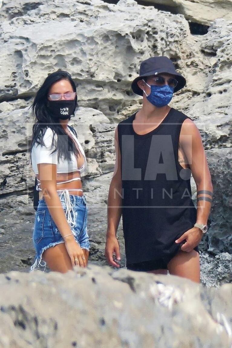 Paulo Dybala y Oriana Sabattini disfrutan sus vacaciones en Ibiza