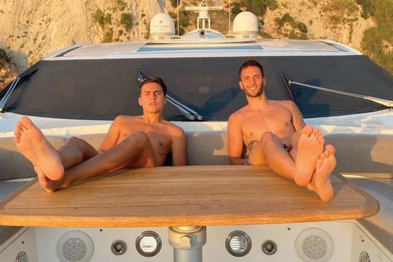 Paulo Dybala y Oriana Sabattini disfrutan sus vacaciones en Ibiza