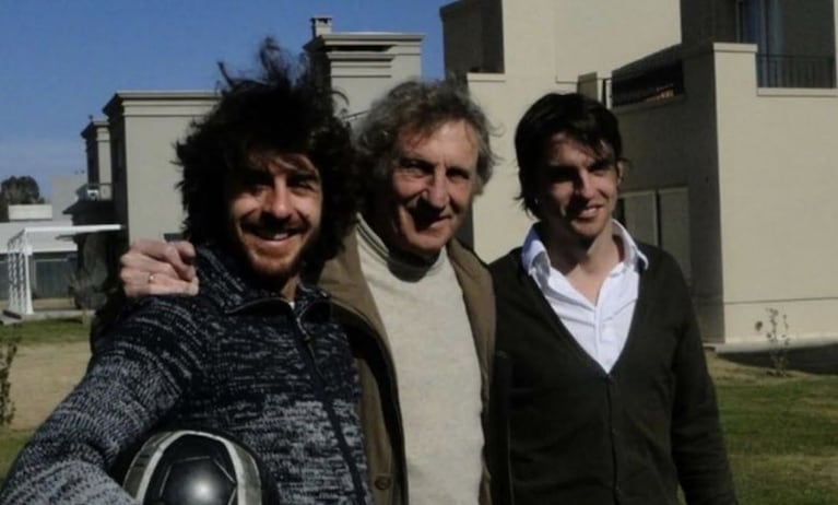 "Payo" Aimar junto a sus hijos Pablo y Andrés.