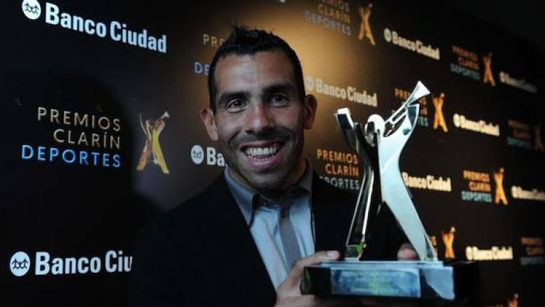 Pechito López se enojó con el premio de Tevez