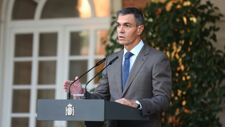 Pedro Sánchez contra las cuerdas, pero no en la lona 