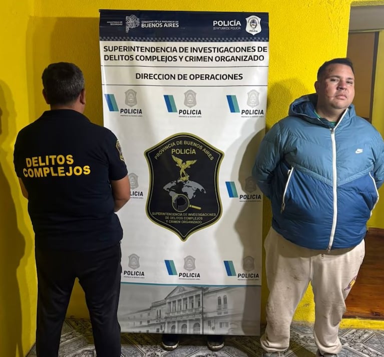 Peligroso narco detenido por policías disfrazados de payasos.