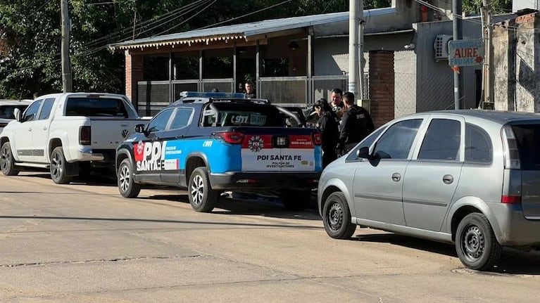 Personal de la PDI y de la División Trata de Personas realizó un operativo en el domicilio del jugador.