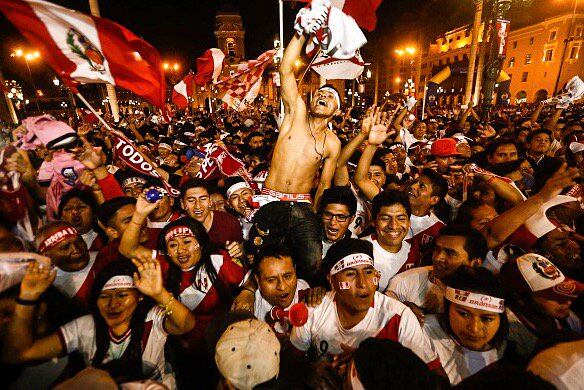 Perú venció a Nueva Zelanda y festejó la clasificación al Mundial.