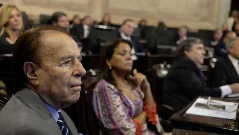 Pese a los escándalos, Menem sigue siendo senador nacional.