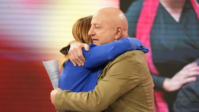 Petete Martínez se emocionó hasta las lágrimas en la despedida a Roxi.