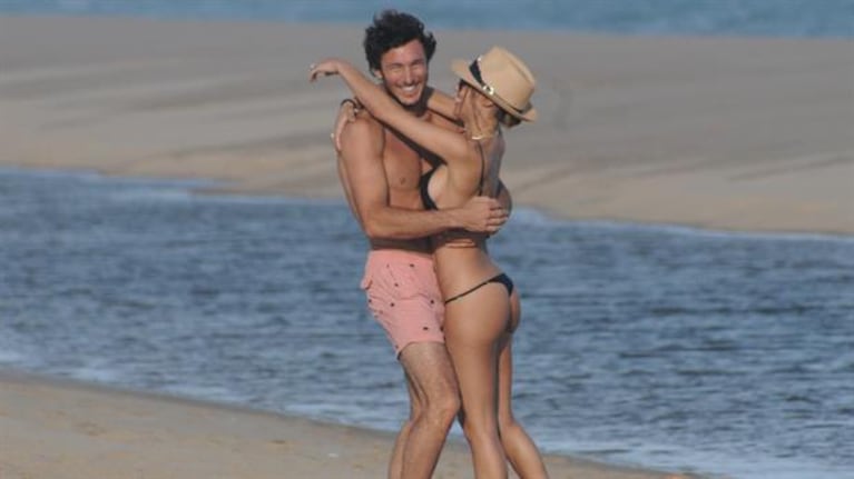 Pico y Pampita, mimosos en las playas de Punta del Este.