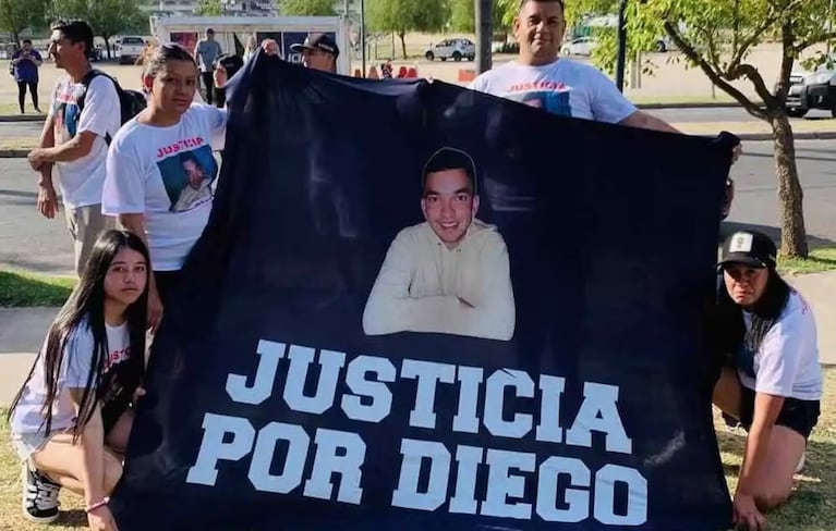 Piden justicia por el caso de Diego Pérez.