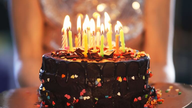 Pidió una torta para el cumpleaños de su hijo y el resultado fue insólito: la respuesta de la pastelera