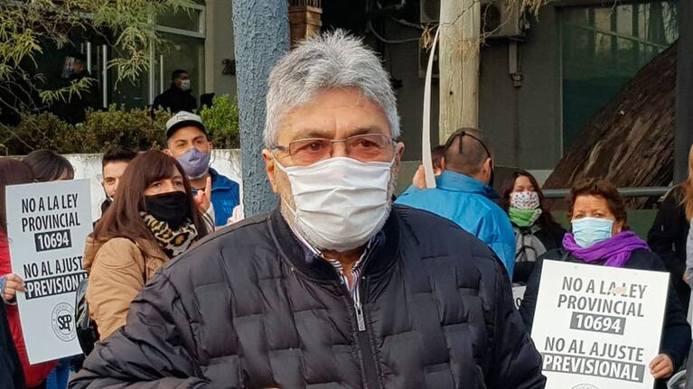 Pihen protestó este viernes contra la reforma previsional.