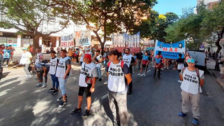 Piqueteros marcharán por primera vez contra el gobierno de Milei. Foto: Pablo Olivarez / El Doce.