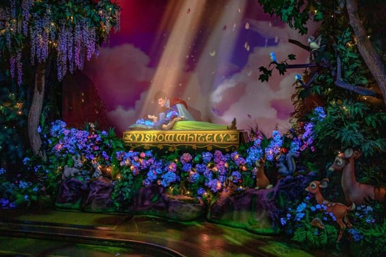 Polémica: críticas a Blancanieves en Disney por el “beso no consensuado” del príncipe