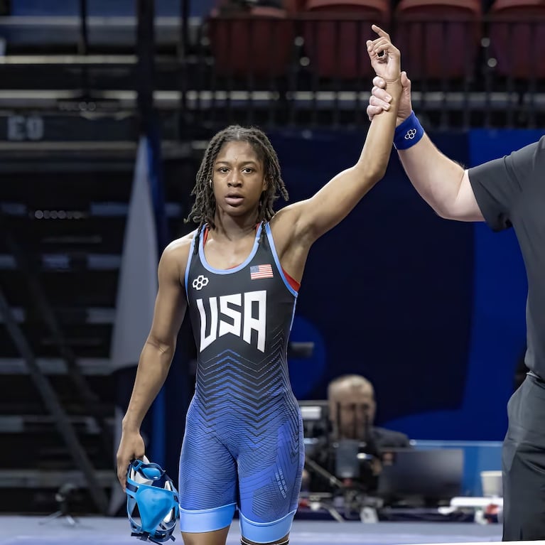 Polémica en el Mundial de Lucha por una lamentable actitud de una luchadora: el video