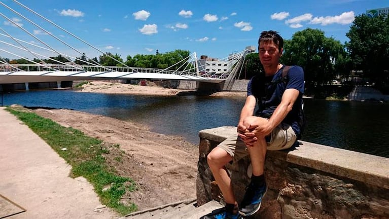 Polémica en el puente peatonal de Carlos Paz: qué dijo el arquitecto que lo diseñó