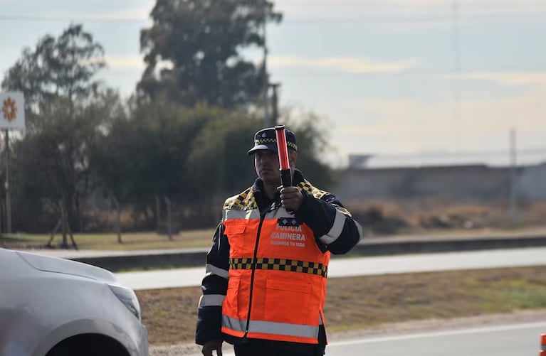 Policía Caminera: los tres documentos claves que hay llevar para evitar multas en las rutas de Córdoba