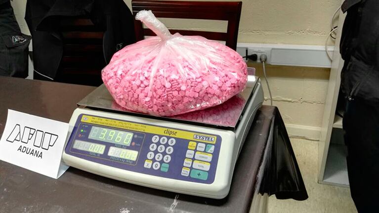 Policía de Seguridad Aeroportuaria secuestró la droga.
