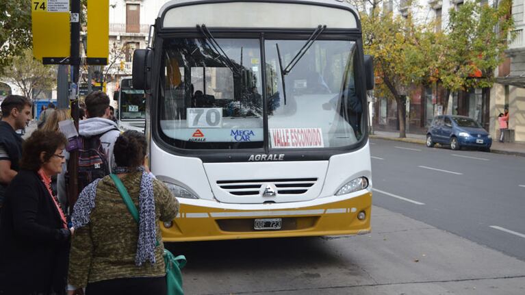 Por ahora, los colectivos funcionan.