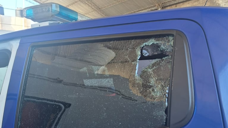 Por fortuna ningún efectivo resultó herido por el ataque.