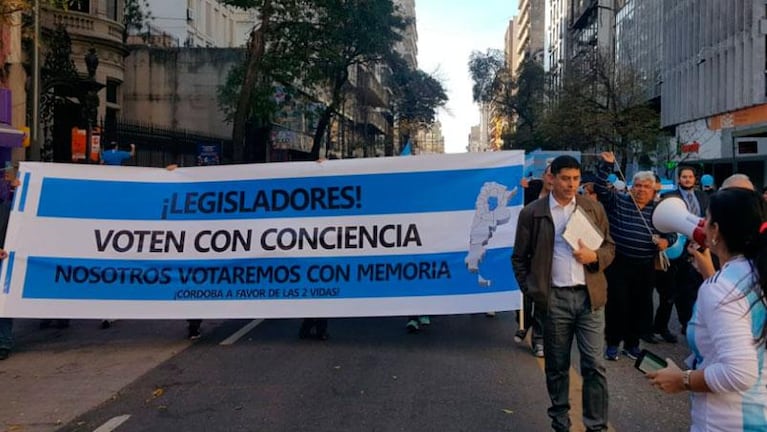 "Por la vida": Córdoba volvió a marchar contra el aborto