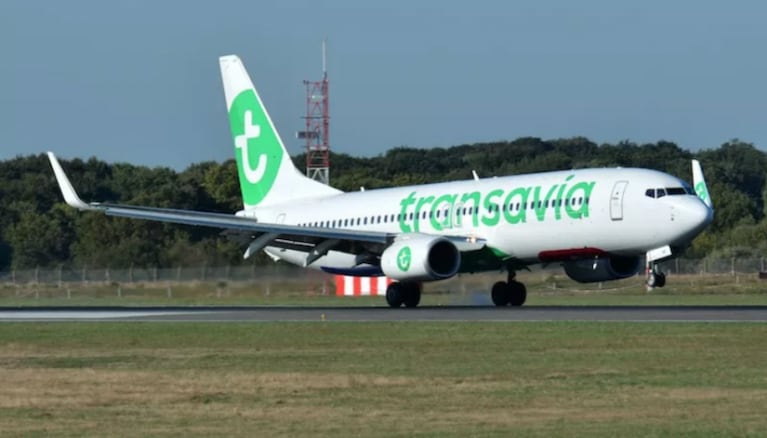 Portugal: aterrizaron de emergencia por el mal olor de un pasajero