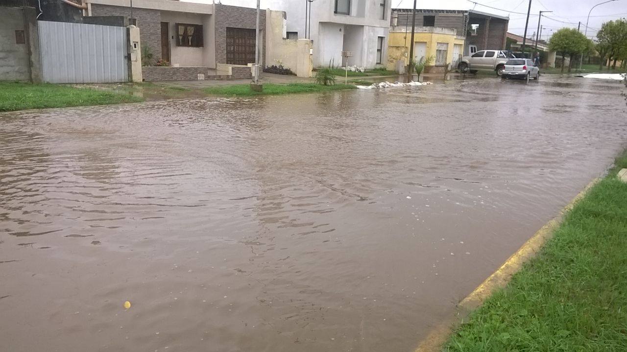 Pozo del Molle se inundó por tercera vez en el año. 