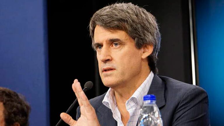 Prat Gay anunció medidas económicas.