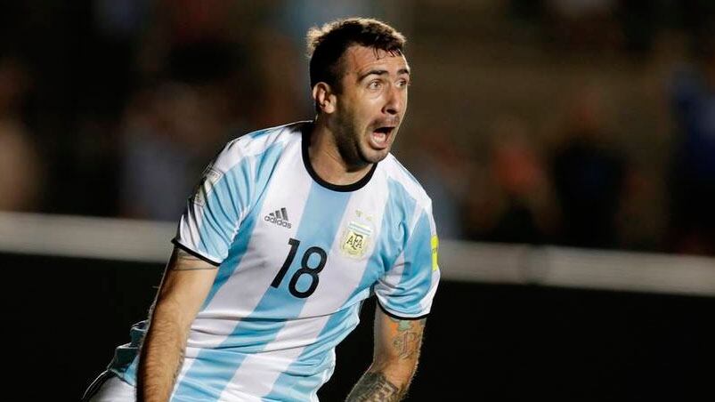 Pratto fue asistido por Messi en el 2-0. Foto: AP.