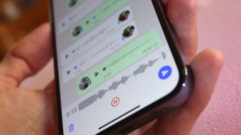 Preparan un cambio en los audios de WhatsApp: de qué se trata y cuándo se activará