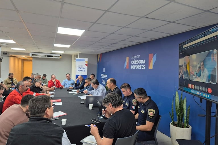 Preparativos para el operativo de seguridad en el Kempes.