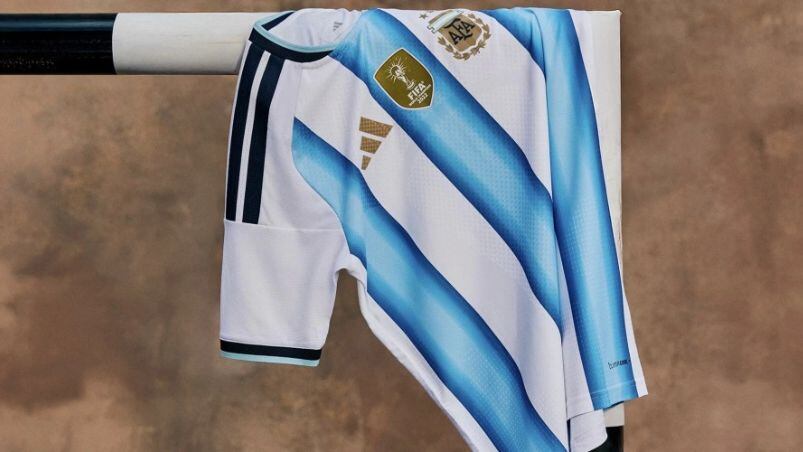 Presentaron la nueva camiseta de la Selección.