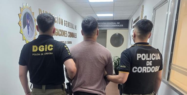 Presunto estafador de autos y motos estafado.