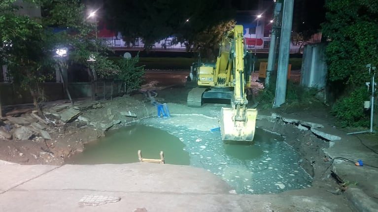Problemas en el tránsito y en la presión del agua, algunos de los problemas por los arreglos.