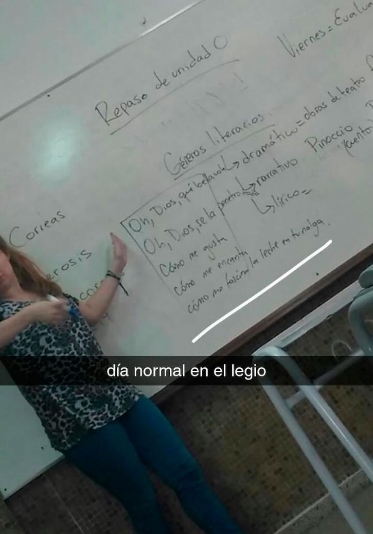 profesora santisima trinidad pizarron colegio