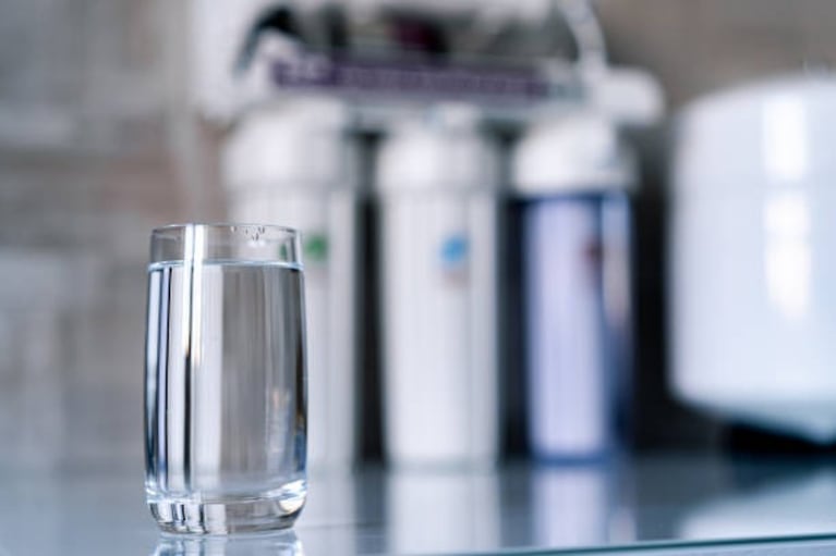 Prohíben seis tipos de filtros de agua.