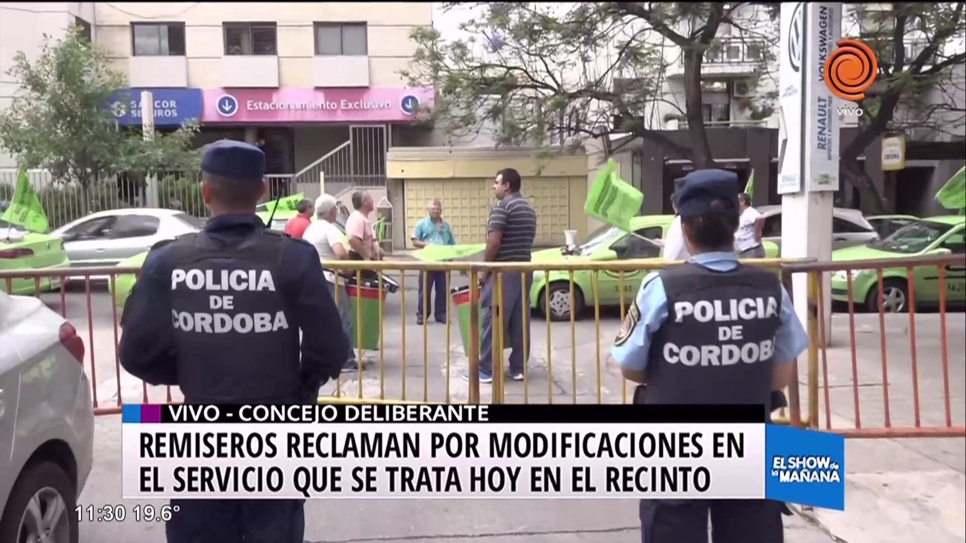 Protesta de remiseros en el Concejo Deliberante