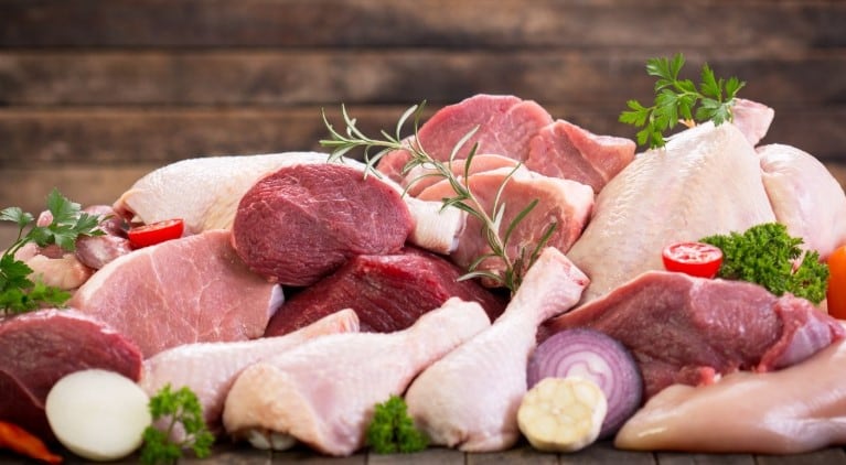 Qué aporta el consumo de carnes y qué aporta el consumo de vegetales.