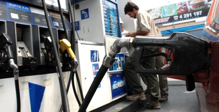 ¿Qué factores que inciden en los precios de los combustibles?
