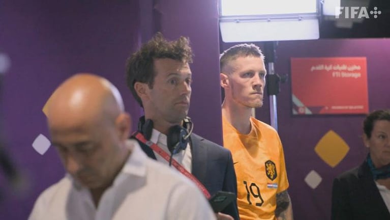 "Qué mirás bobo": el video inédito del cruce entre Messi y Weghorst