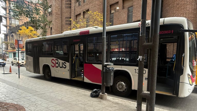 Qué pasará con el transporte y demás servicios el feriado del 25 de mayo.